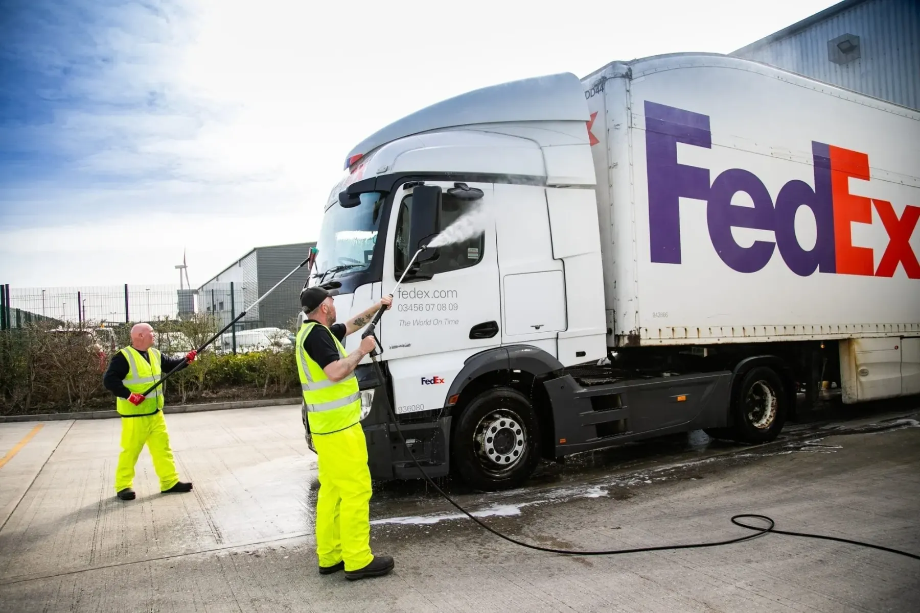 Truck Wash, Tank Wash & Fleet Cleaning UK | LPW Europe