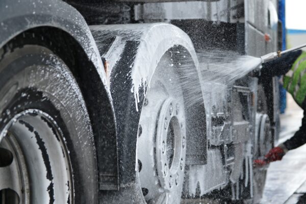 title graphic for LPW Europe blog about truck washing