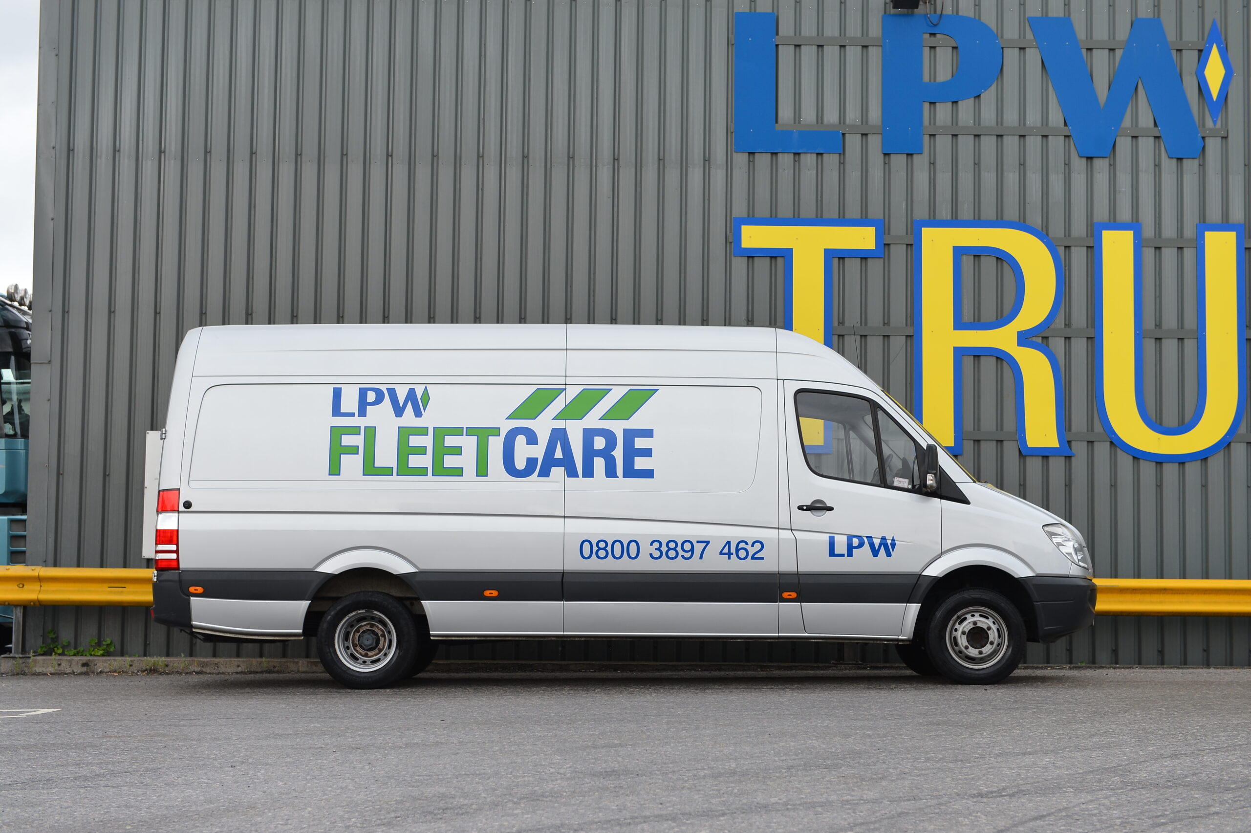 title image for LPW blog about encouraging drivers to take care of fleet